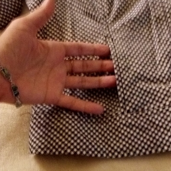 R.Q.T AWESOME WOMENS SMALL TOP WITH ROLL UP SLEEVES - Picture 6 of 11